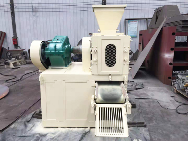 ұ��V�ۉ���C